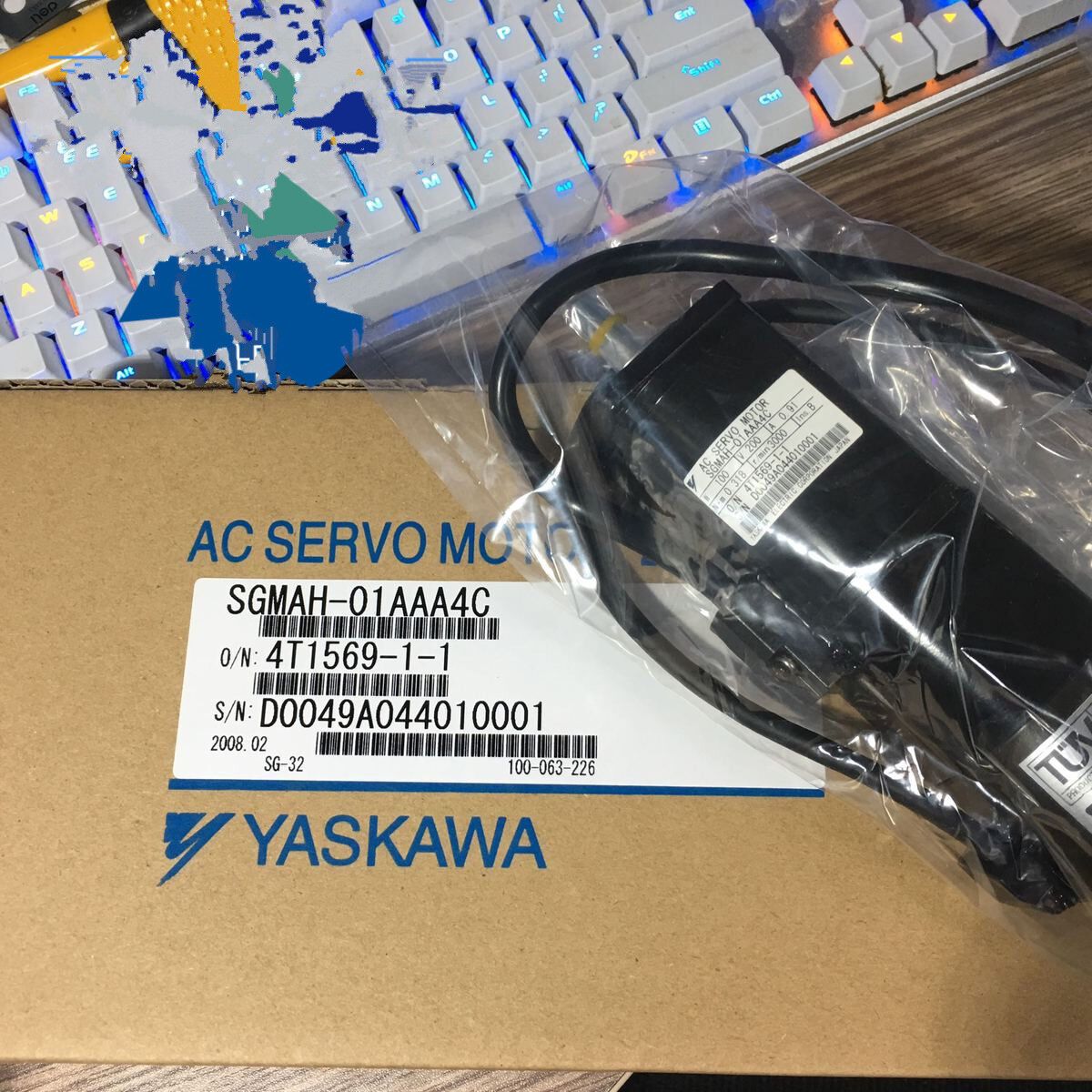 NEW YASKAWA AC SERVO MOTOR SGMAH-01AAA4C SGMAH01AAA4C FREE EXPEDITED SHIPPING