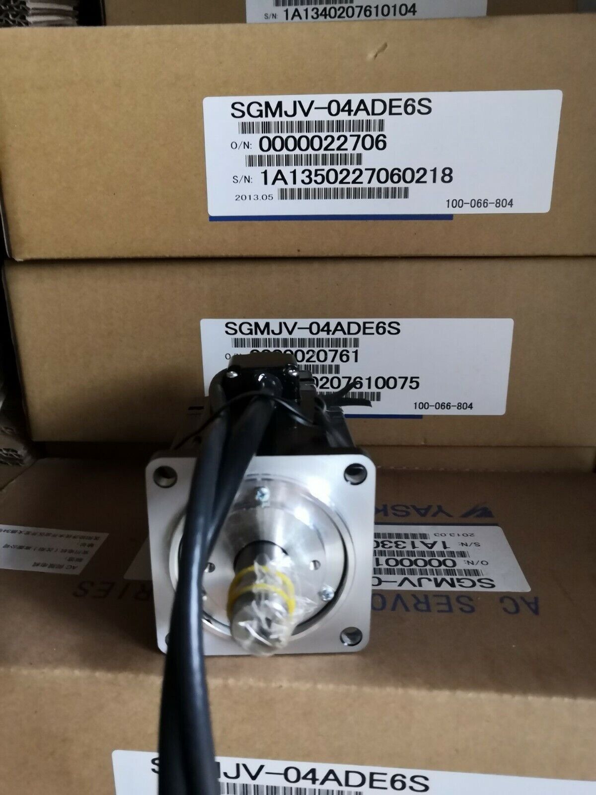 NEW YASKAWA AC SERVO MOTOR SGMJV-04ADE6S SGMJV04ADE6S FREE EXPEDITED SHIPPING