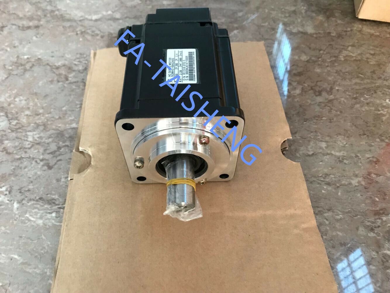 NEW ORIGINAL YASKAWA AC SERVO MOTOR SGMAS-08A2A6S FREE EXPEDITED SHIPPING