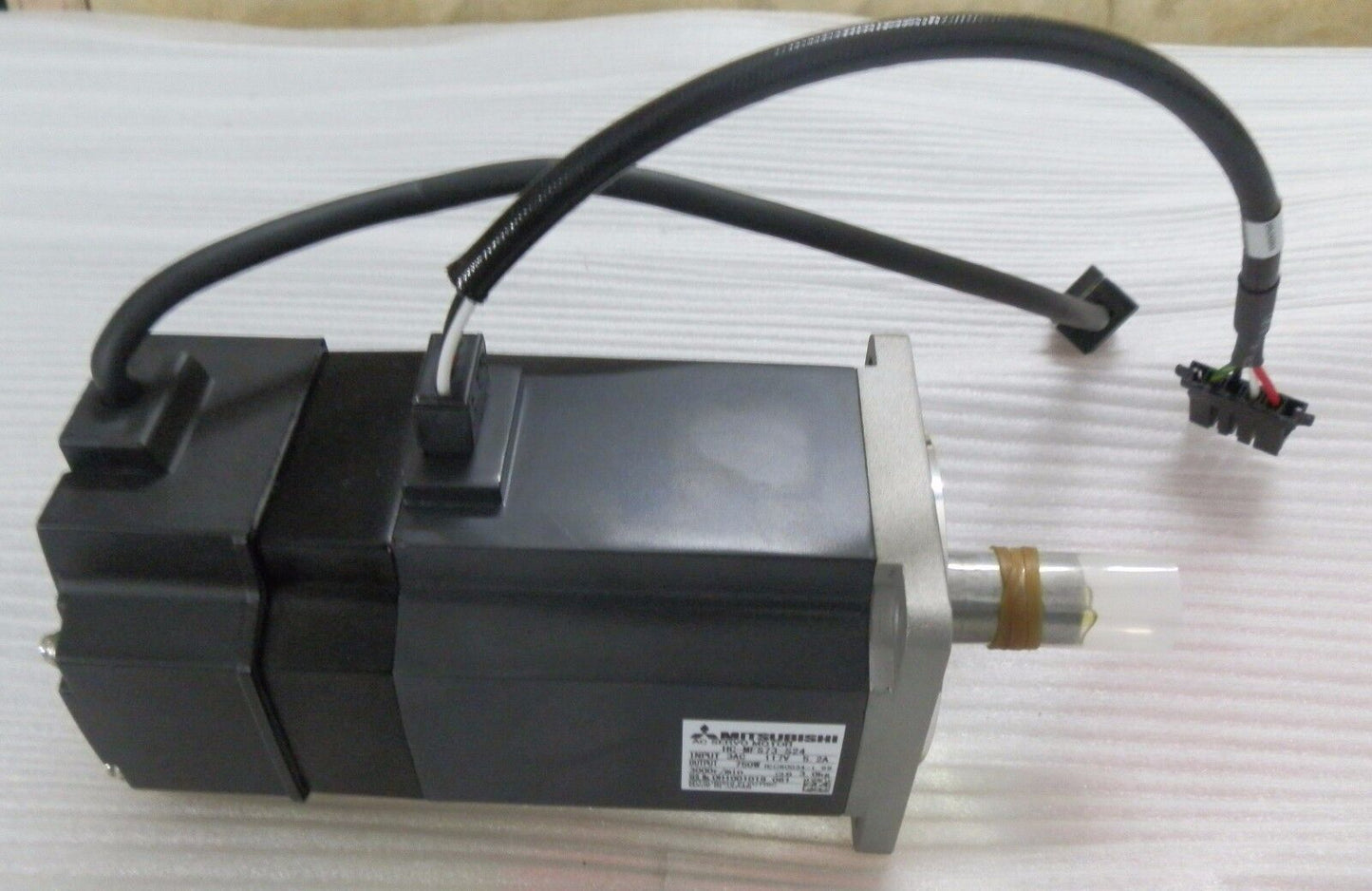 NEW MITSUBUSHI AC SERVO MOTOR HC-MFS73-S24 HCMFS73S24 FREE EXPEDITED SHIPPING