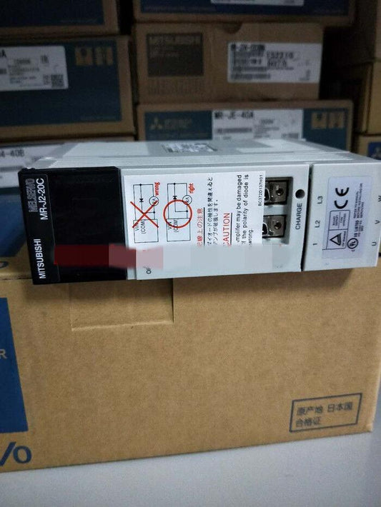 1PC MITSUBISHI AC SERVO DRIVER MR-J2-20C MRJ220C NEW FREE EXPEDITED SHIPPING