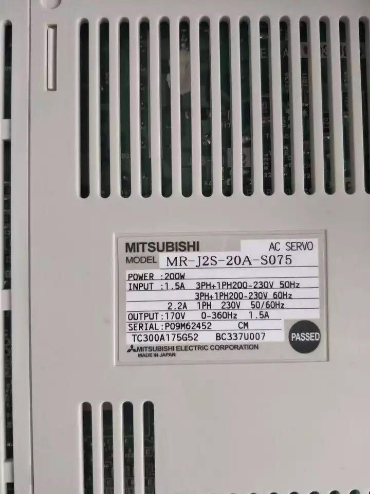 MITSUBISHI SERVO DRIVER MR-J2S-20A-S075 MRJ2S20AS075 NEW FREE EXPEDITED SHIPPING