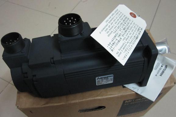 1PC MITSUBISHI AC SERVO MOTOR HC-RF203B  NEW ORIGINAL FREE EXPEDITED SHIPPING