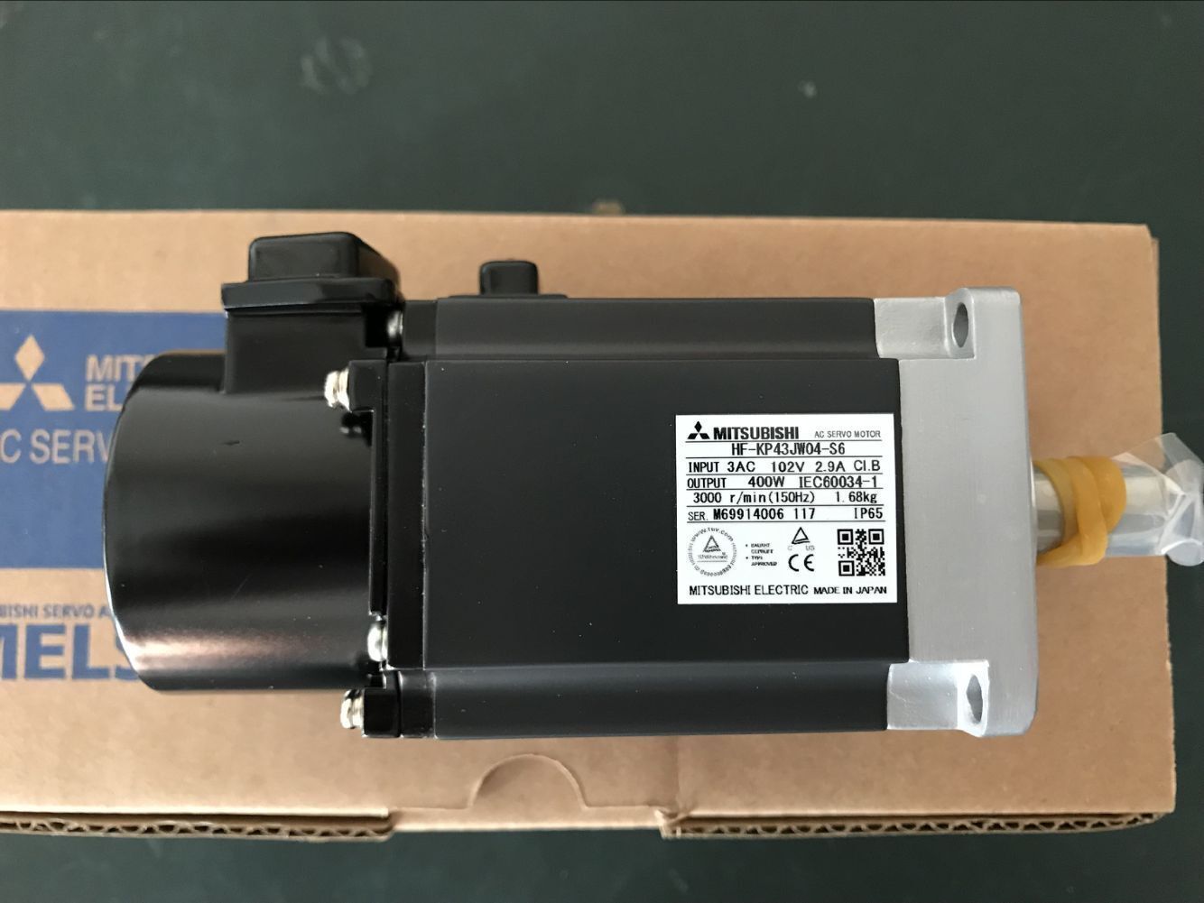 NEW MITSUBISHI SERVO MOTOR HF-KP43JW04-S6 HFKP43JW04S6 FREE EXPEDITED SHIPPING