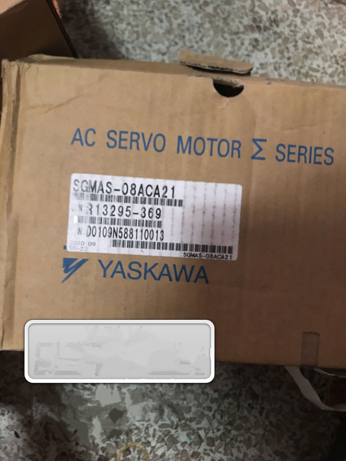 YASKAWA AC SERVO MOTOR SGMAS-08ACA21 SGMAS08ACA21 NEW FREE EXPEDITED SHIPPING