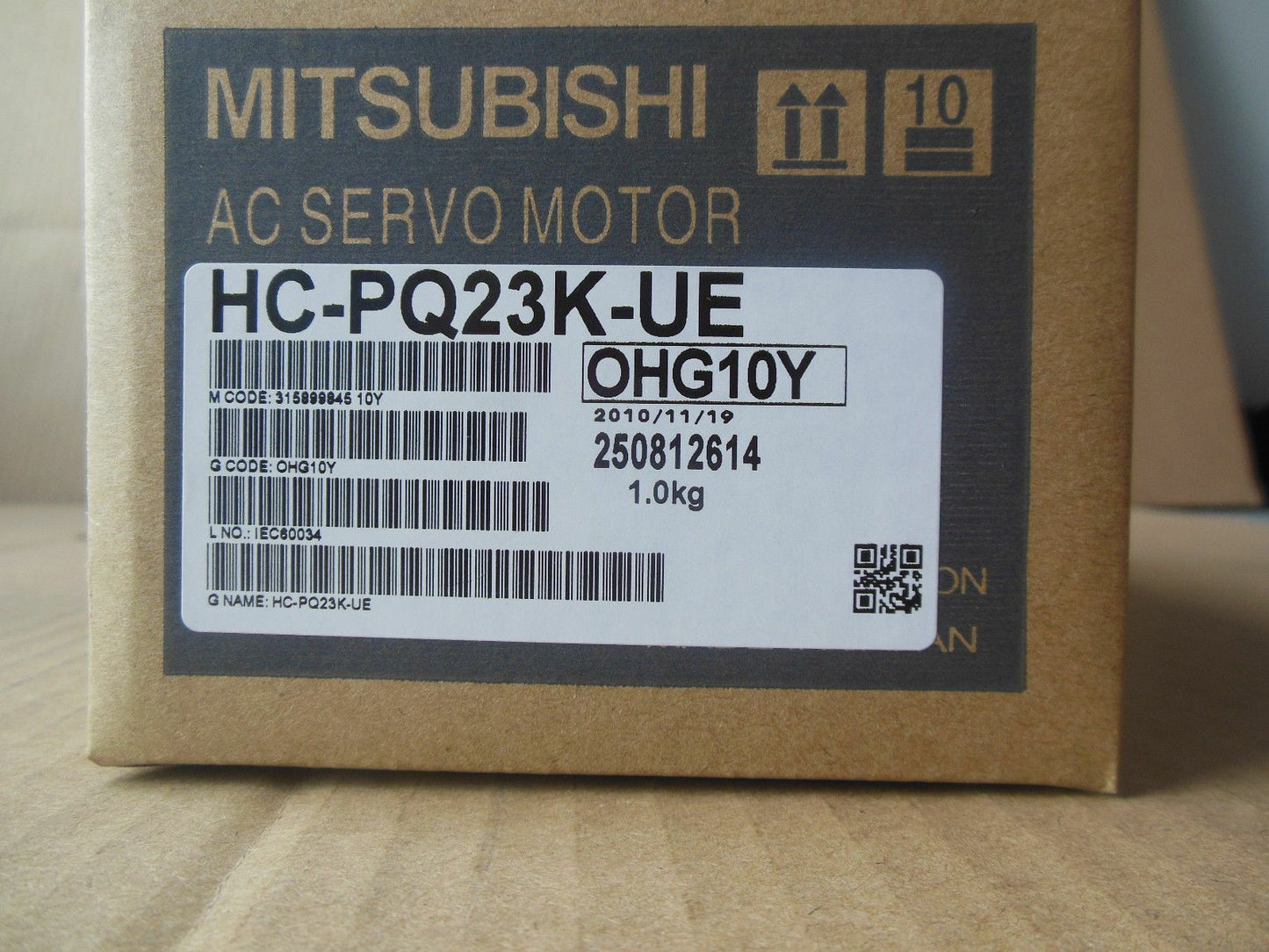 MITSUBISHI AC SERVO MOTOR HC-PQ23K-UE HCPQ23KUE NEW FREE EXPEDITED SHIPPING