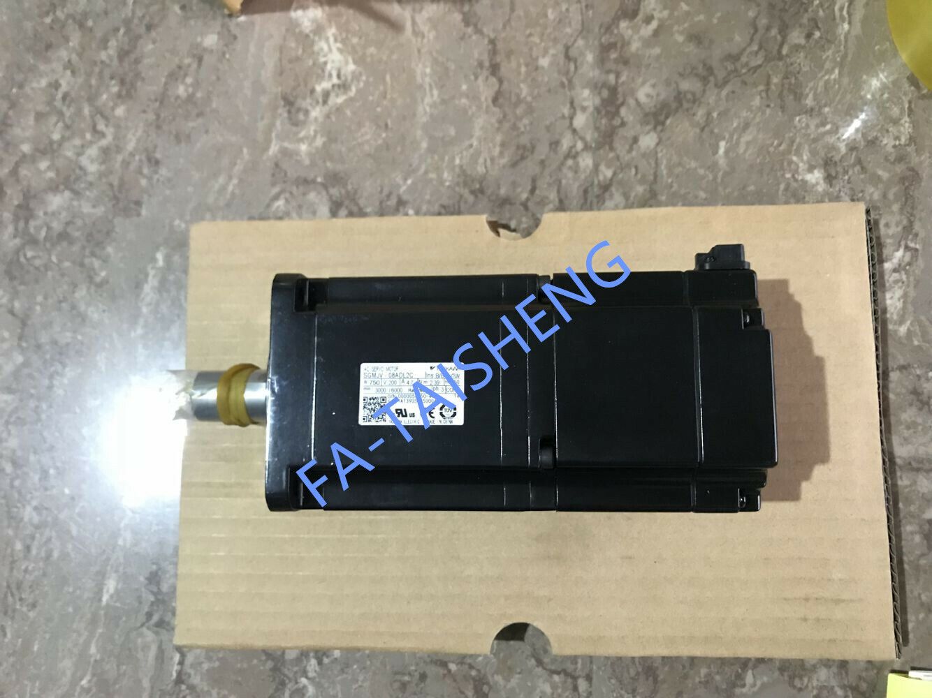 1PC YASKAWA AC SERVO MOTOR SGMJV-08ADL2C NEW FREE EXPEDITED SHIPPING