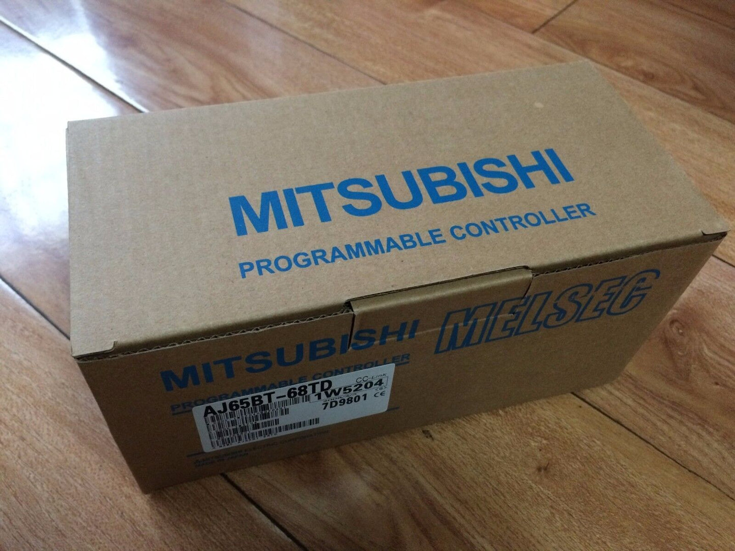 NEW ORIGINAL MITSUBISHI INPUT UNIT AJ65BT-68TD FREE EXPEDITED SHIPPING