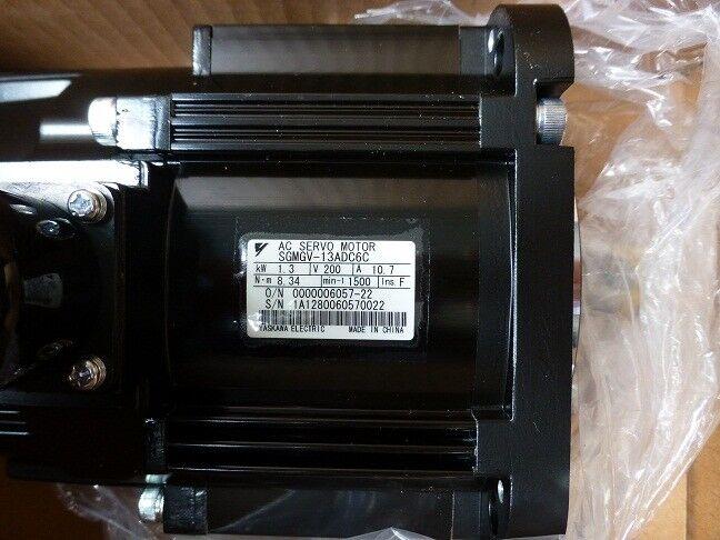 YASKAWA AC SERVO MOTOR SGMGV-13ADC6C NEW ORIGINAL FREE EXPEDITED SHIPPING