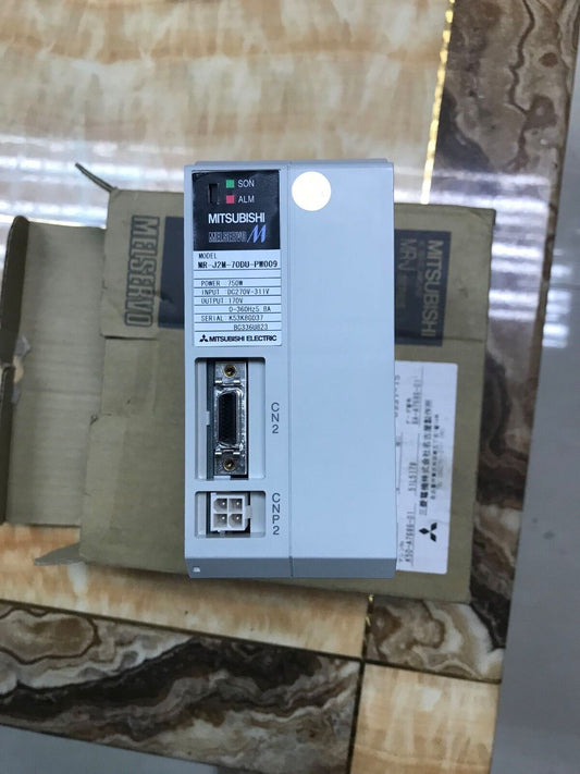 MITSUBISHI AC SERVO DRIVER MR-J2M-70DU-PW009 NEW ORIGINAL FREE EXPEDITED SHIPING