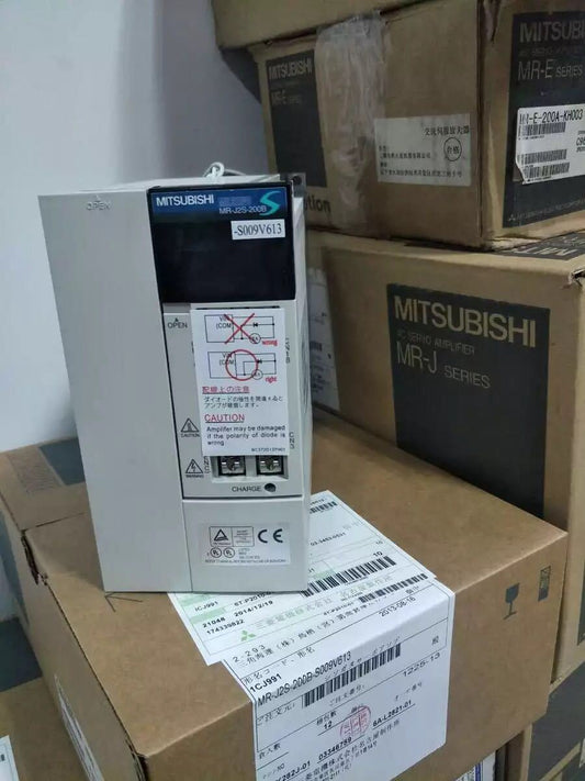 NEW MITSUBISHI AC SERVO DRIVER MR-J2S-200B-S009V613 FREE EXPEDITED SHIPPING