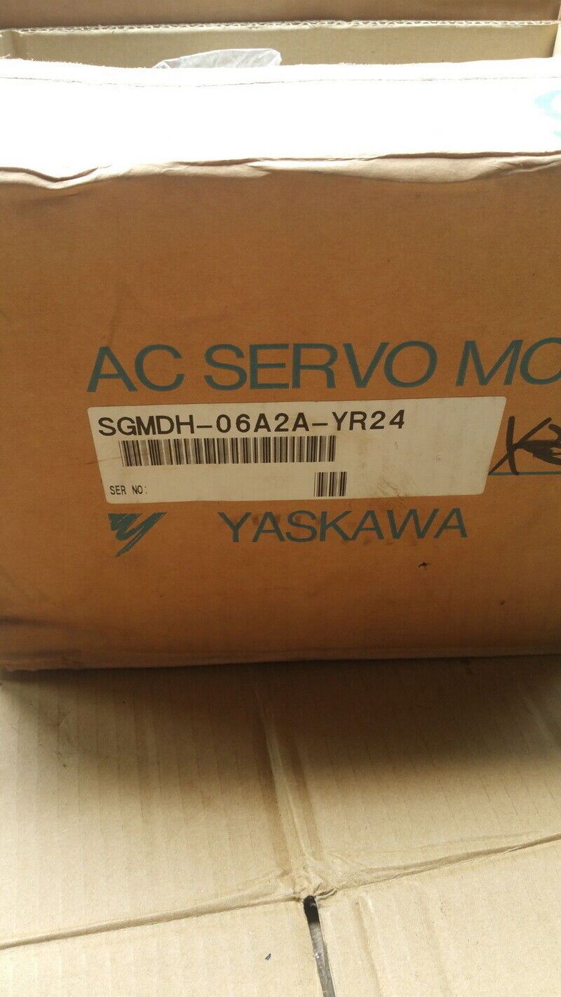 NEW YASKAWA AC SERVO MOTOR SGMDH-06A2A-YR24 FREE EXPEDITED SHIPPING