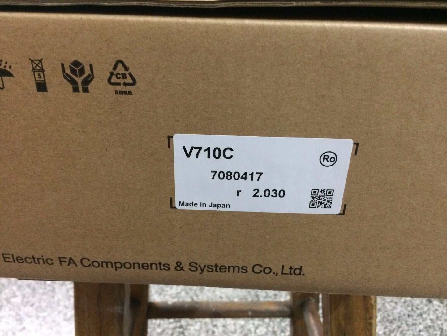 NEW ORIGINAL HAKKO TOUCH SCREEN V710C Original Genuine V710C FREE SHIPPING