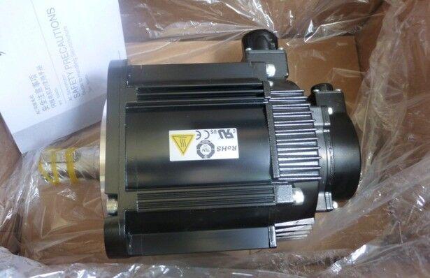 NEW IN BOX YASKAWA SGMGV-13ADC61 SERVO MOTOR SGMGV13ADC61 EXPEDITED SHIPPING