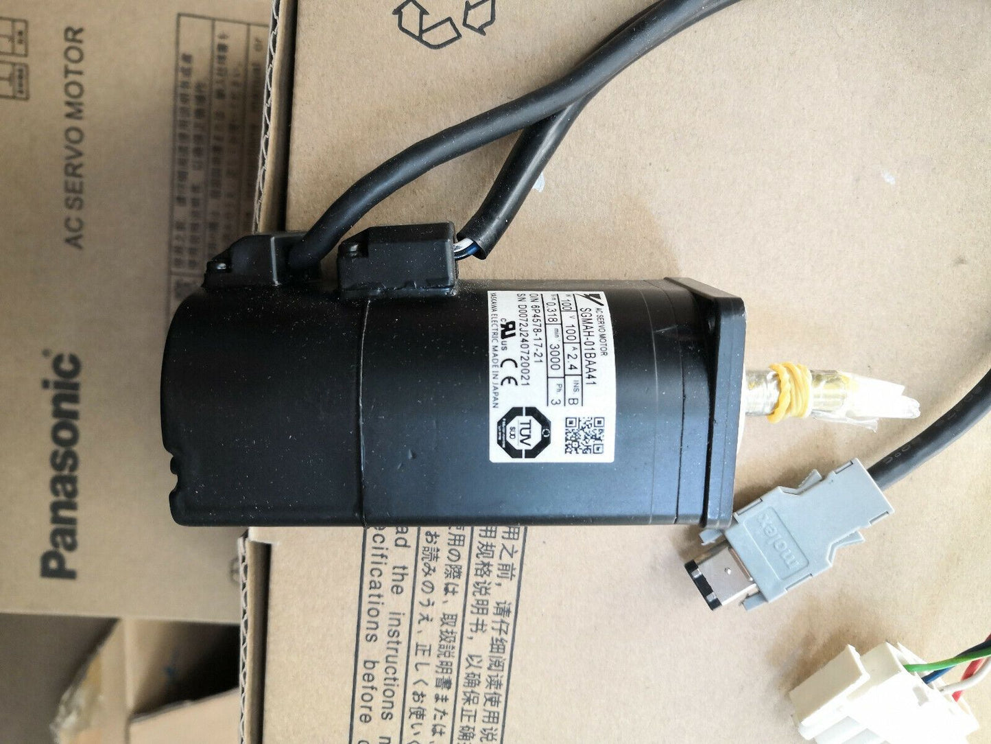 1PC YASKAWA AC SERVO MOTOR SGMAH-01BAA41 NEW ORIGINAL FREE EXPEDITED SHIPPING