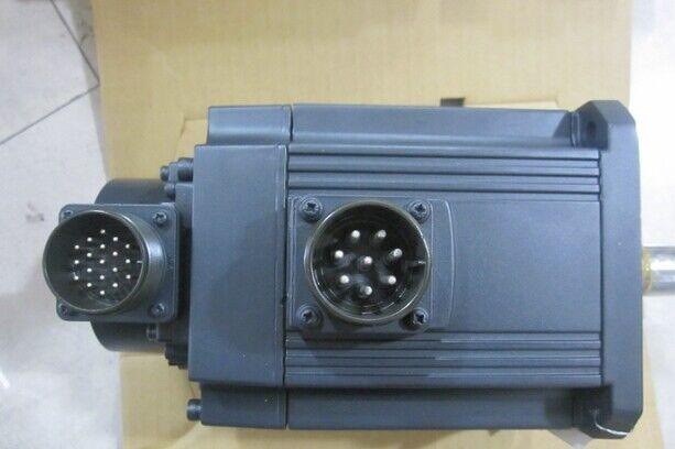 New Mitsubishi Ac Servo Motor HC153BS-SZ With Encoder OSA105S2 Free Shipping