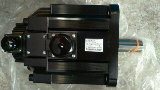 NEW YASKAWA AC SERVO MOTOR SGMG-30A2ABB SGMG30A2ABB FREE EXPEDITED SHIPPING