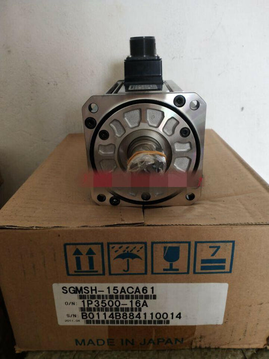 NEW ORIGINAL YASKAWA AC SERVO MOTOR SGMSH-15ACA61 FREE EXPEDITED SHIPPING