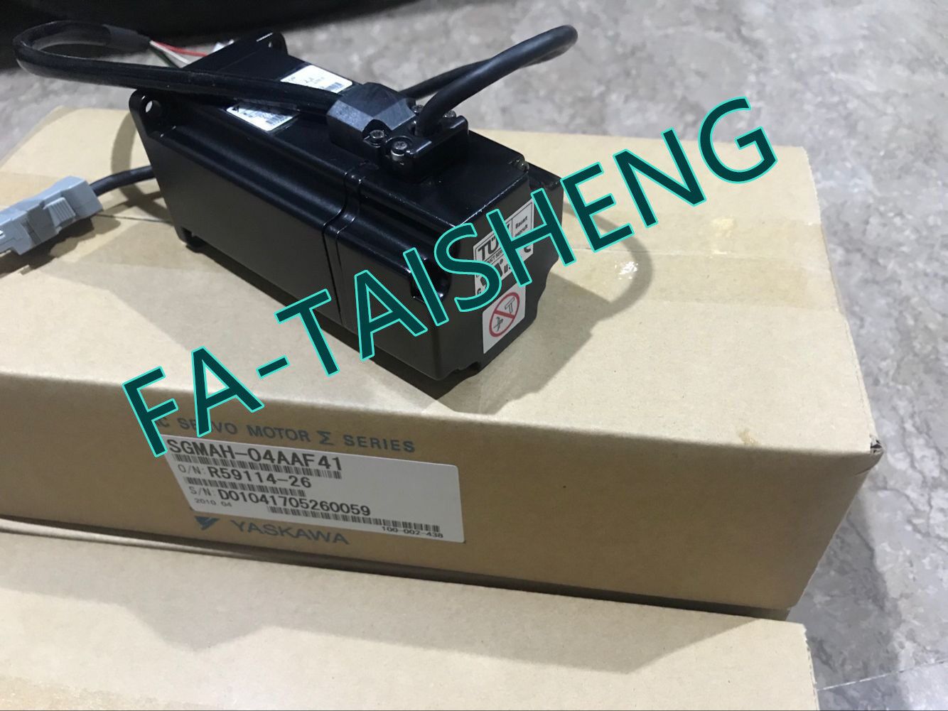 1PC NEW YASKAWA SGMAH-04AAF41 SERVO MOTOR SGMAH04AAF41 EXPEDITED SHIPPING