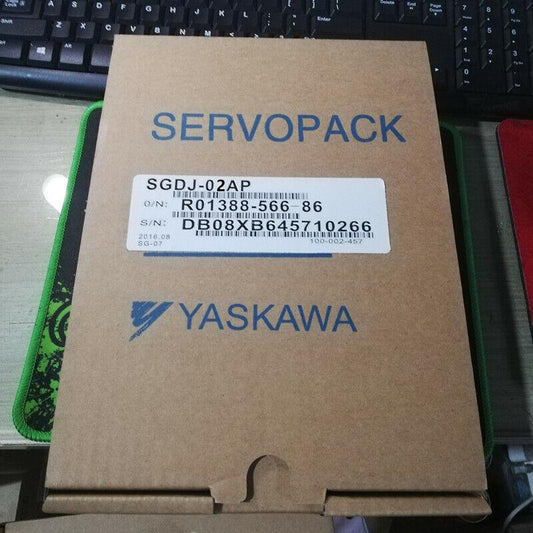 NEW YASKAWA AC SERVO DRIVER  SGDJ-02AP  FREE EXPEDITED SHIPPING