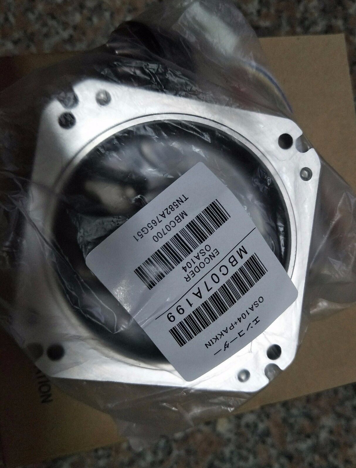 NEW ORIGINAL MITSUBISHI ENCODER OSA104 FREE EXPEDITED SHIPPING