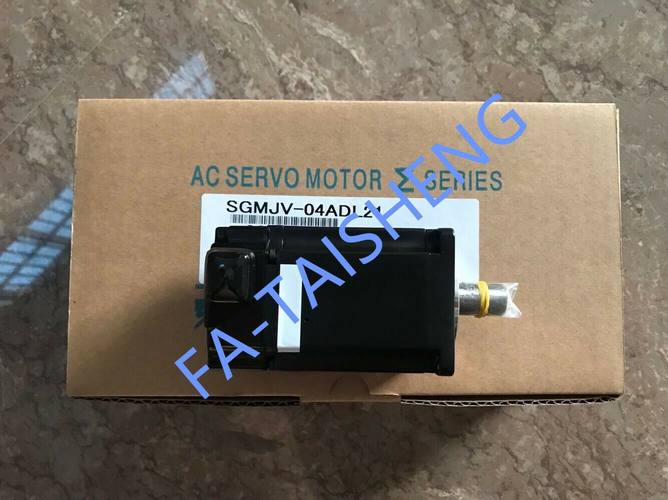 1PC YASKAWA AC SERVO MOTOR SGMJV-04ADL21 SGMJV04ADL21 NEW FREE EXPEDITED SHIP