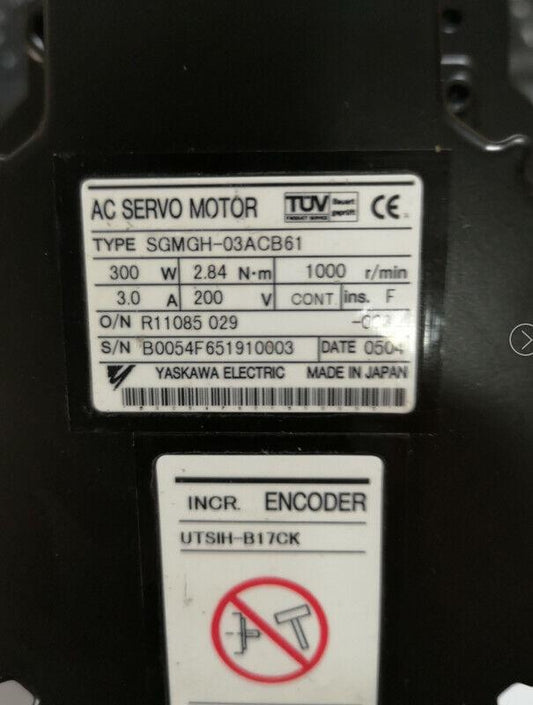 YASKAWA AC SERVO MOTOR SGMGH-03ACB61 SGMGH03ACB61 NEW FREE EXPEDITED SHIPPING