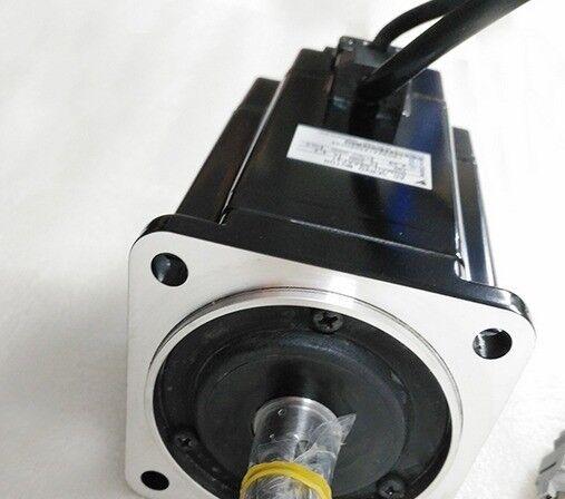 YASKAWA AC SERVO MOTOR SGMAH-08A1A61D-OY NEW ORIGINAL FREE EXPEDITED SHIPPING