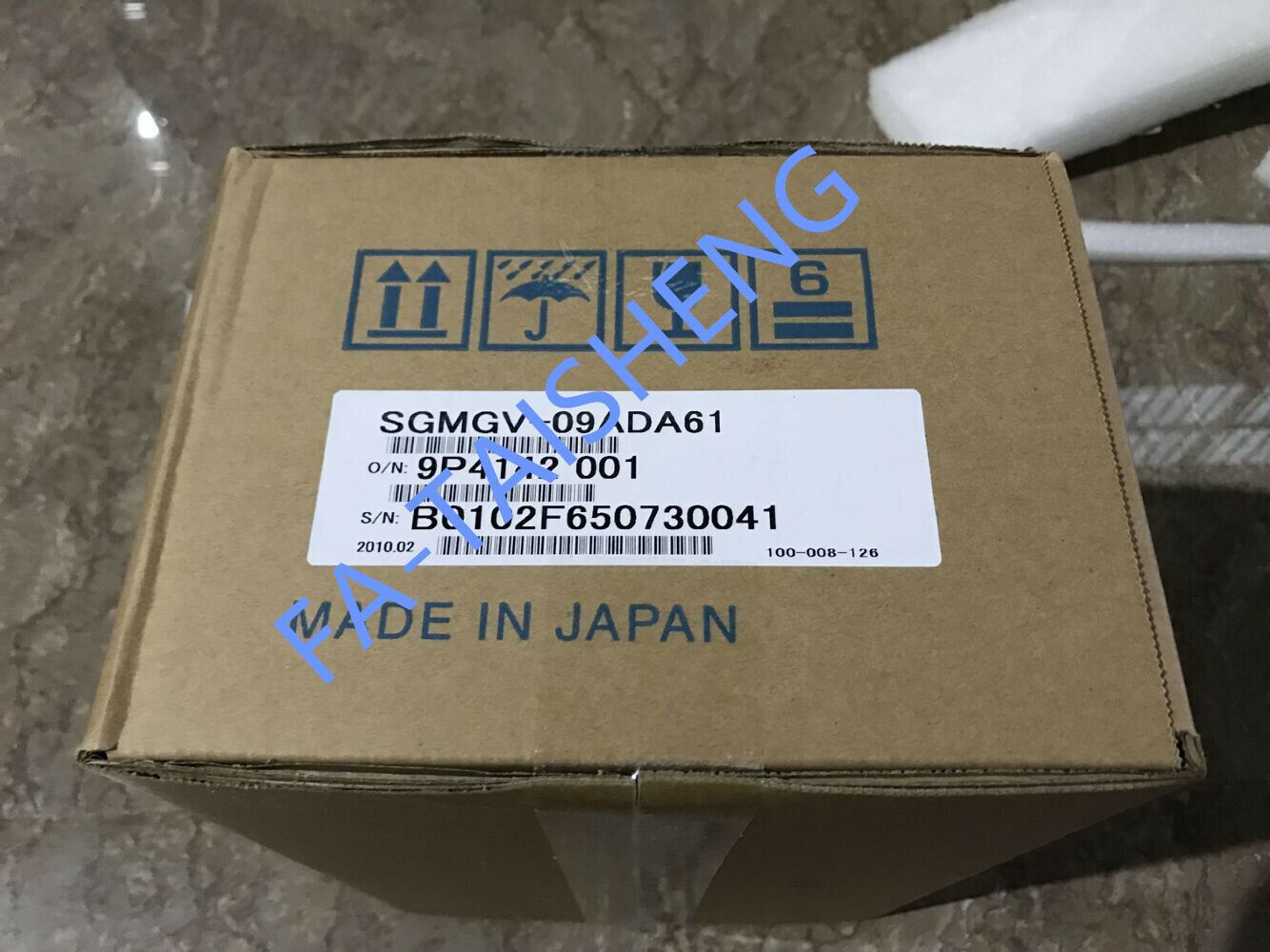 YASKAWA AC SERVO MOTOR SGMGV-09ADA61 SGMGV09ADA61 NEW FREE EXPEDITED SHIPPING