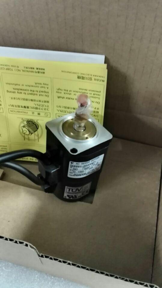 YASKAWA AC SERVO MOTOR SGM-A3A312 SGMA3A312 NEW ORIGINAL FREE EXPEDITED SHIPPING