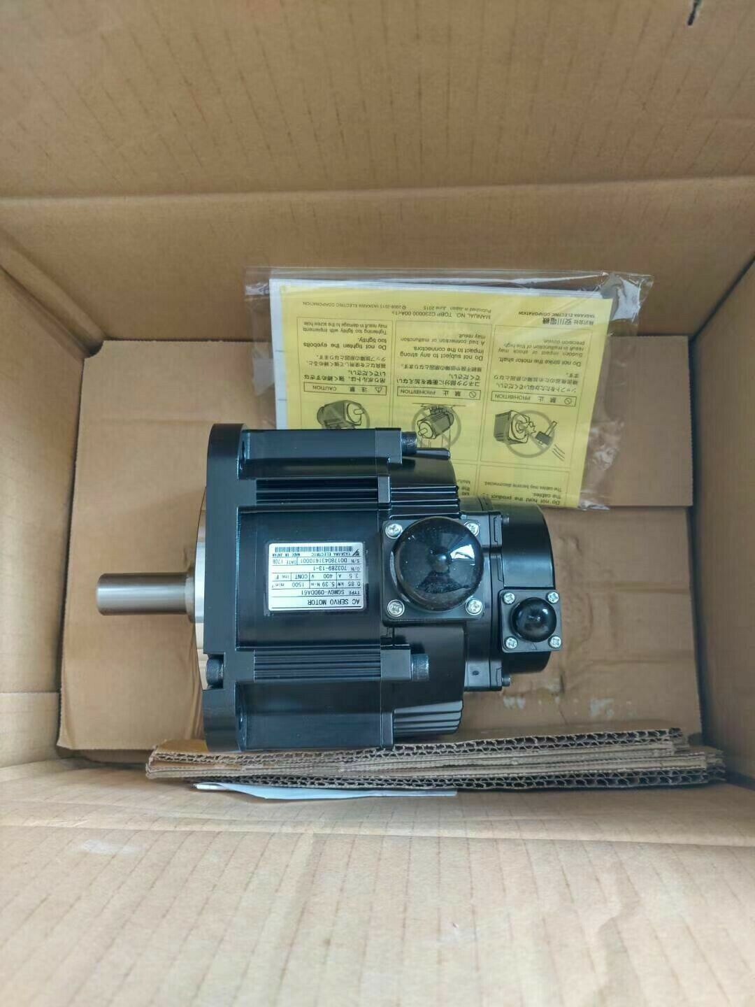 NEW YASKAWA AC SERVO MOTOR SGMGV-09DDA61 SGMGV09DDA61 EXPEDITED SHIPPING