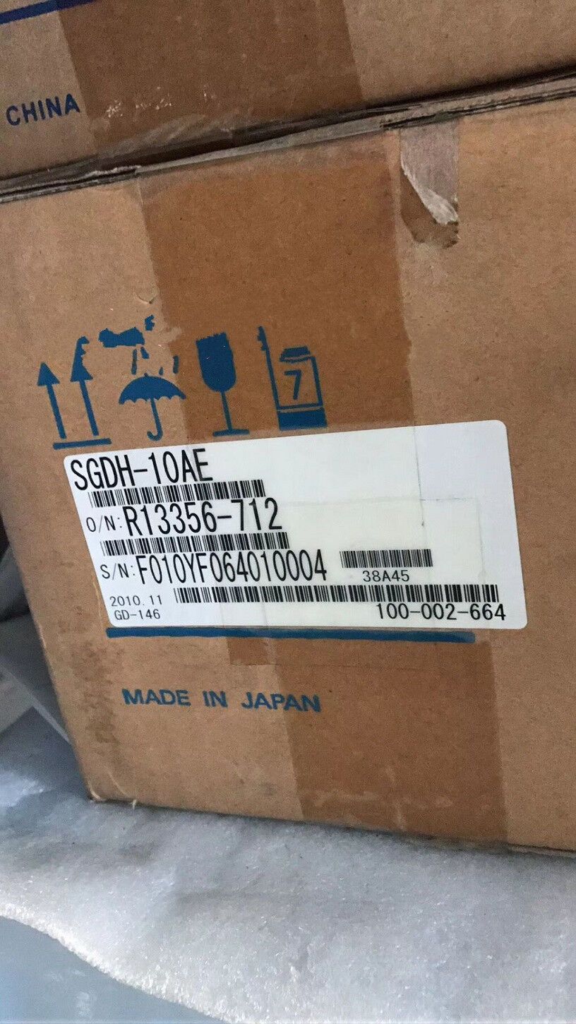 NEW ORIGINAL YASKAWA AC SERVO DRIVER SGDH-10AE SGDH10AE FREE EXPEDITED HIPPING