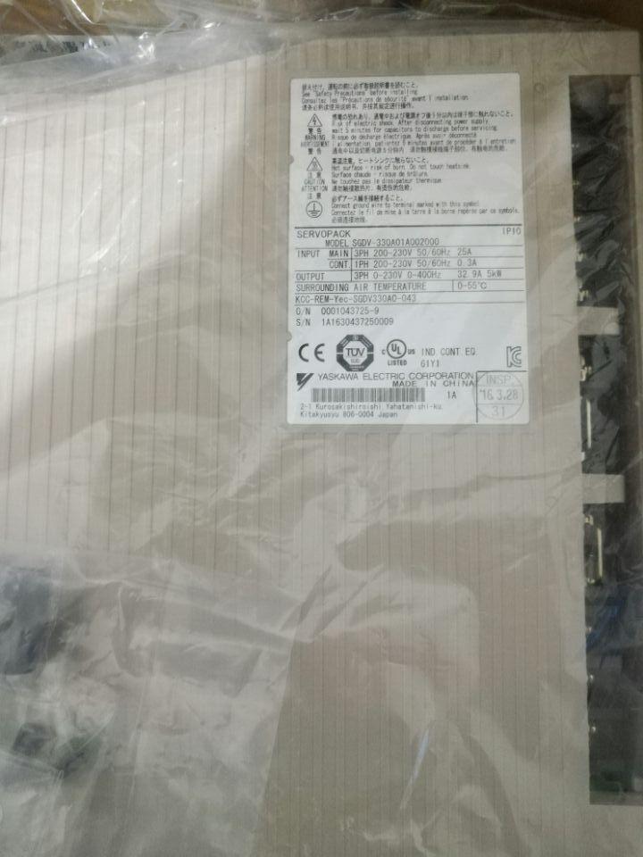 NEW ORIGINAL YASKAWA AC SERVO DRIVER SGDV-330A01A002000 SGDV-330A01A