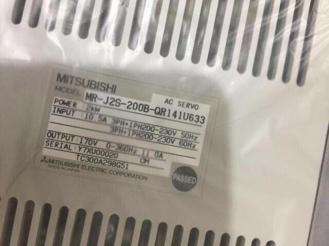 NEW MITSUBISHI AC SERVO DRIVER MR-J2S-200B-QR141U633 FREE EXPEDITED SHIPPING