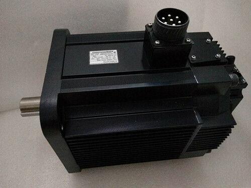 NEW YASKAWA AC SERVO MOTOR SGMRS-44A2A-YR22 FREE EXPEDITED SHIPPING