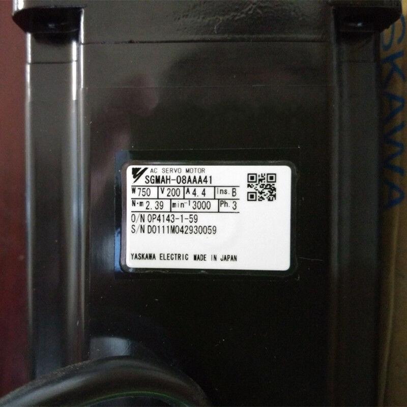 YASKAWA AC SERVO MOTOR SGMAH-08AAA41 SGMAH08AAA41 NEW FREE EXPEDITED SHIPPING